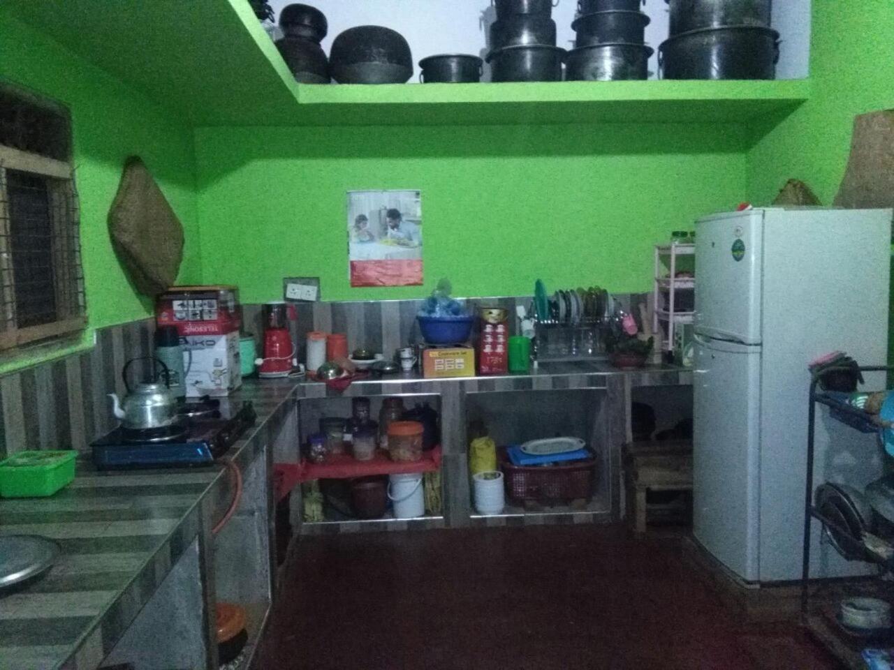 Thilina Homestay Сігірія Екстер'єр фото